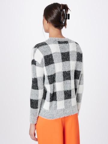 Pull-over Dorothy Perkins en gris