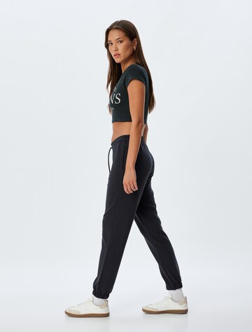 Koton Regular Broek in Zwart