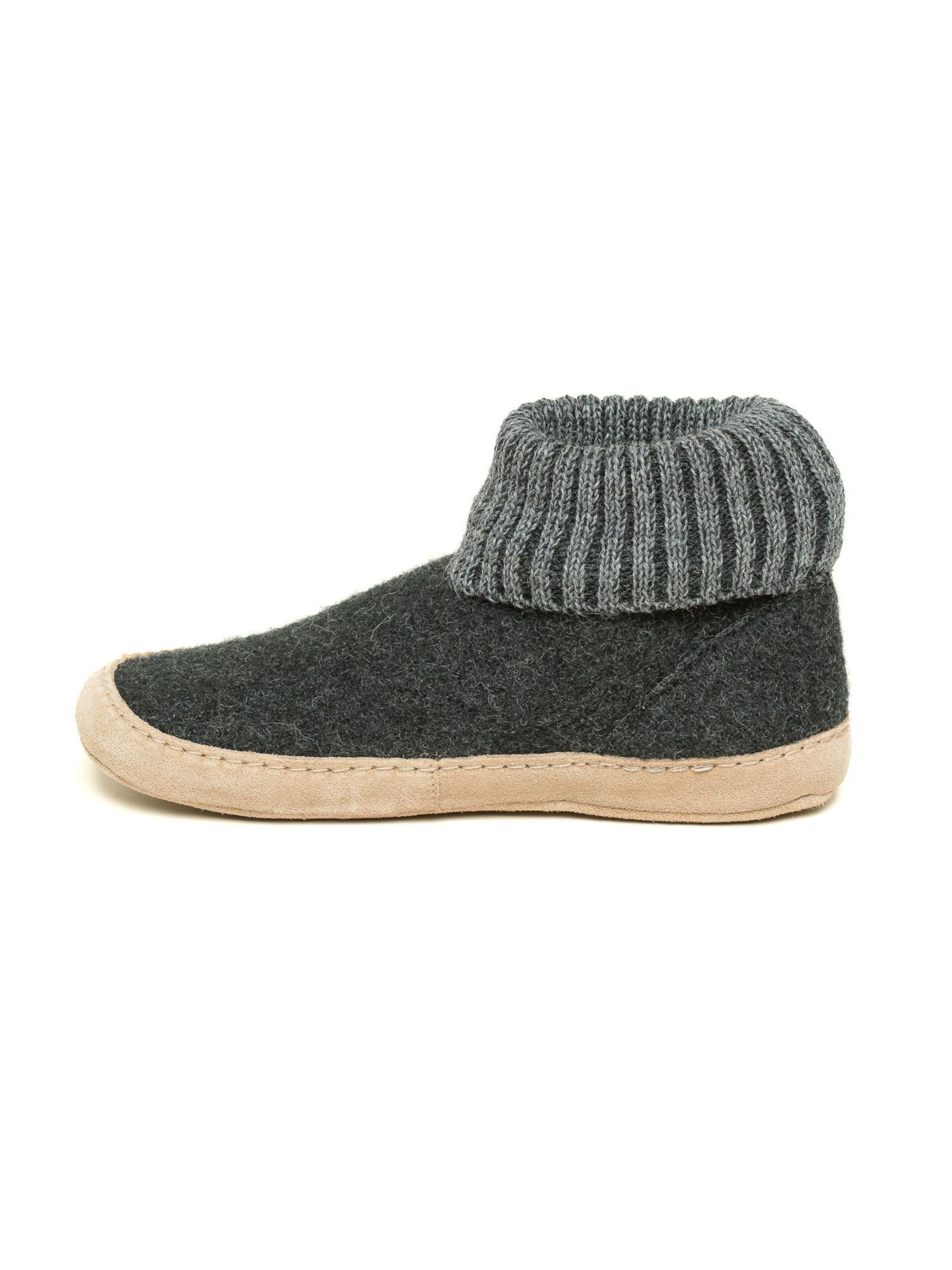 Gottstein Slippers 'Hüttenschuhe Dakota' in Grey