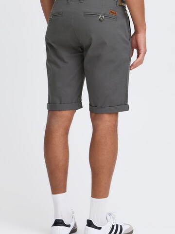 !Solid - Regular Calças chino 'Monty' em cinzento