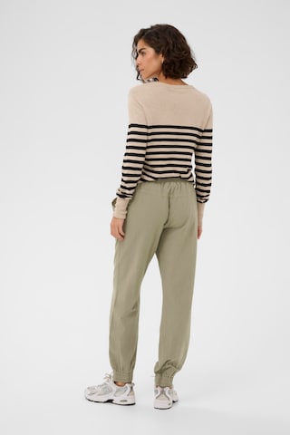 Kaffe Конический (Tapered) Штаны 'KAnaya' в Серый