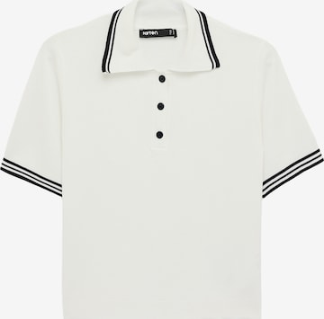 Koton Sweater in White: front