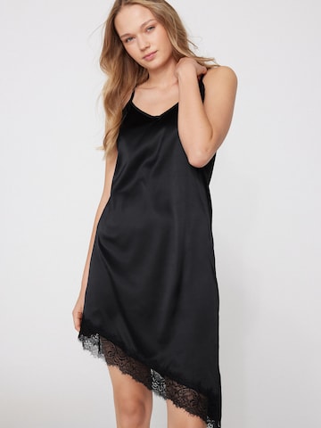 Tezenis Dress in Black: front