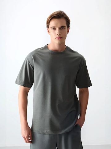 Tommy Life T-Shirts in Grau