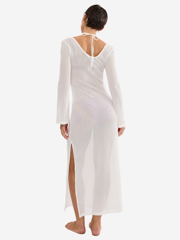 TRIUMPH Strandkleid ' Red Label Beach MyWear ' in Weiß