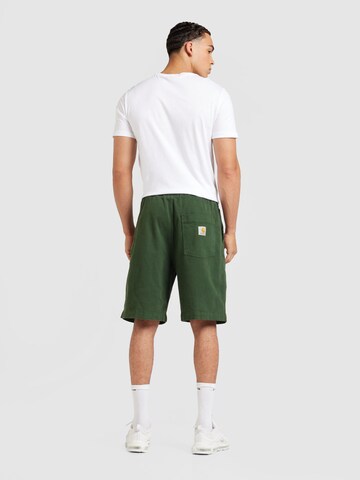 Carhartt WIP Štandardný strih Chino nohavice 'Floyde' - Zelená