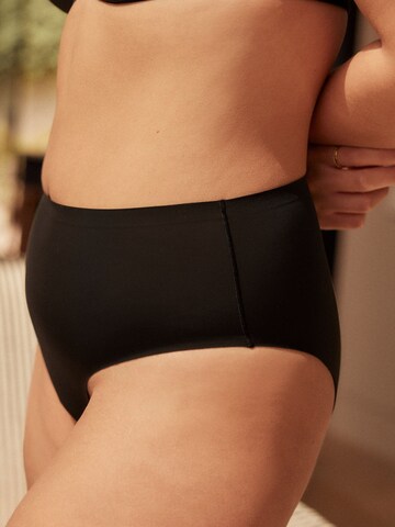 Slip di Next in nero