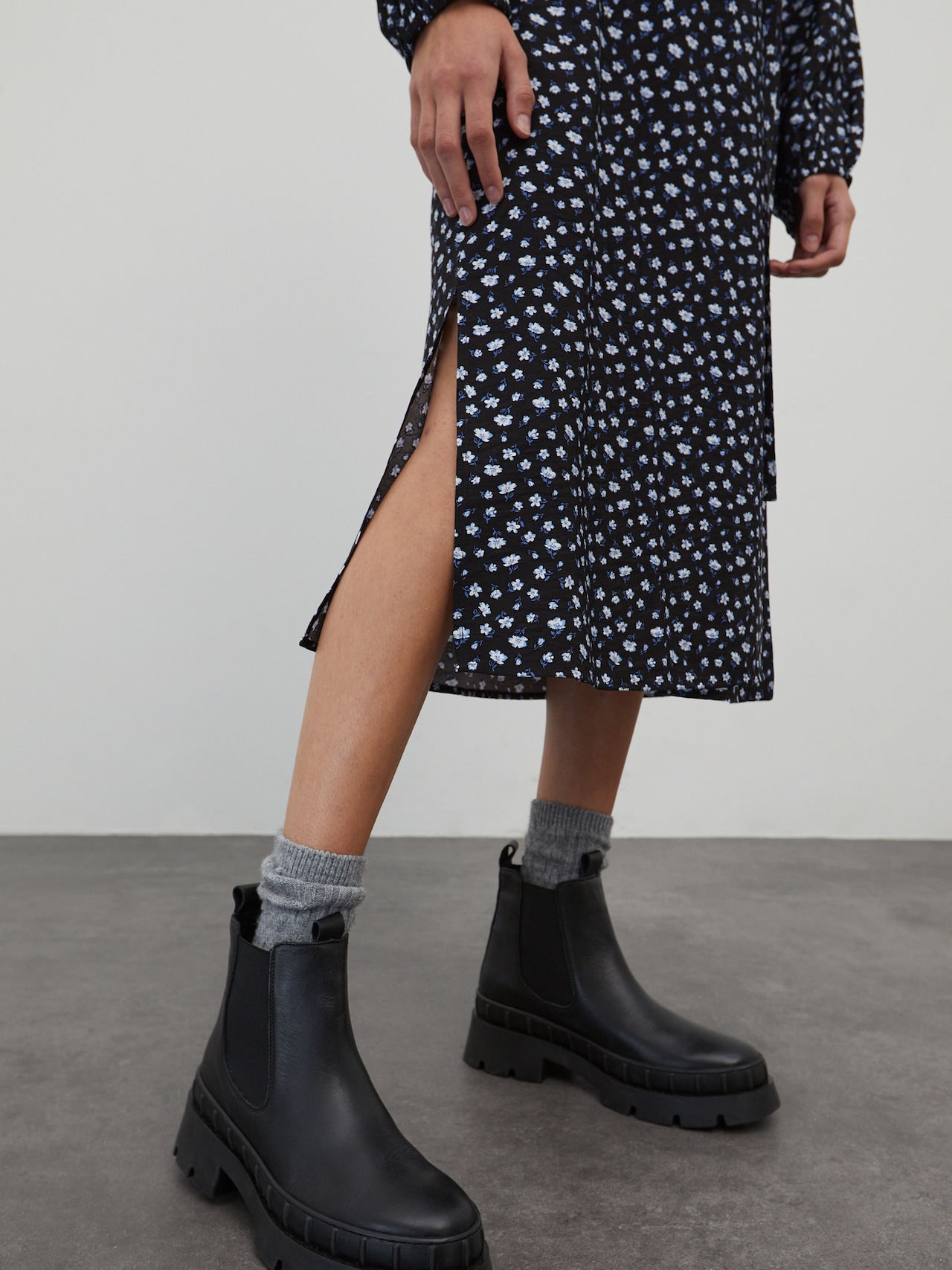 EDITED Produits Robe 'Alene' bleu foncé