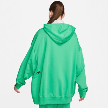 Nike Sportswear Sweatshirt in Green
