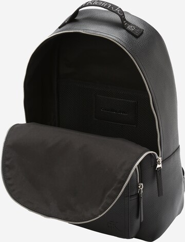 Calvin Klein Jeans Backpack 'ULTRALIGHT CAMPUS' in Black