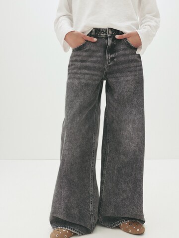 Wide leg Jeans de la Pull&Bear pe gri: față