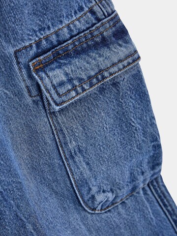 GUESS Regular Jeans 'Cargo' in Blau