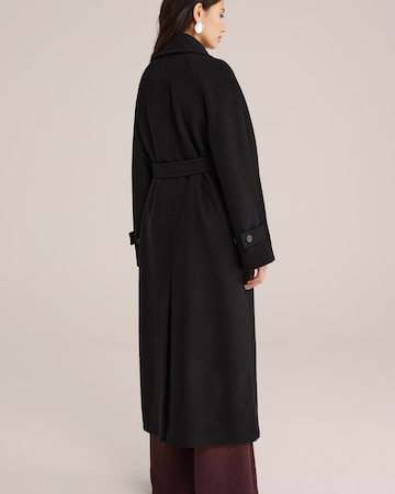 WE Fashion Преходно палто в черно