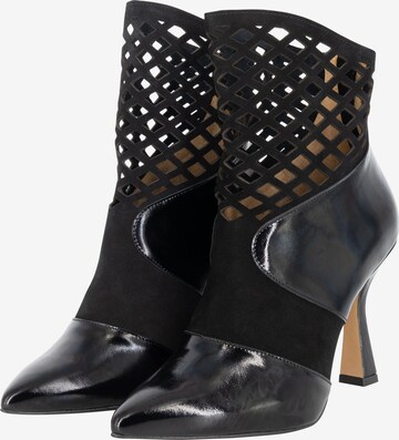 faina Ankle Boots 'Caissa' in Black