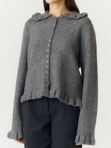 YAS Strickjacke 'FRILO ' in Grau