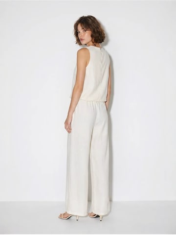 Tuta jumpsuit di Bianco Lucci in bianco