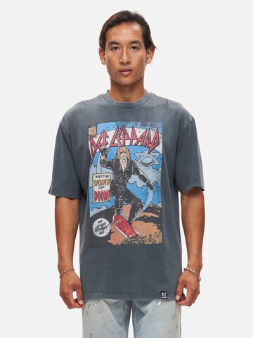 Recovered Shirt 'Def Leppard Women Of Doom' in Grey: front