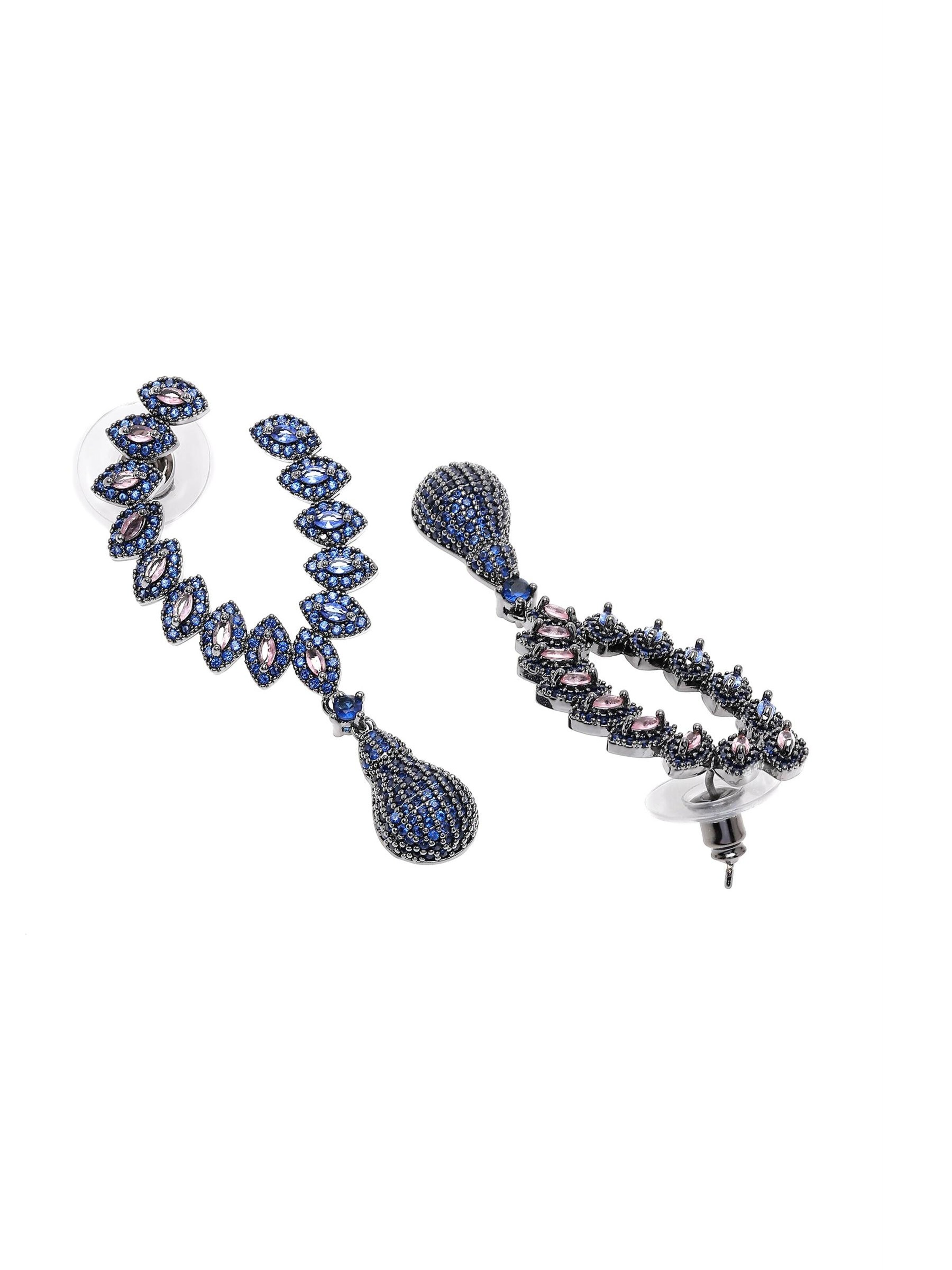 Boucles d'oreilles 'Adelama' AVANT-GARDE PARIS en bleu