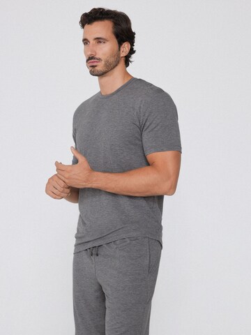 Tezenis Regular Pants in Grey