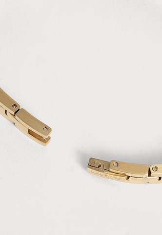 LACOSTE Armbånd 'Stencil' i guld: top