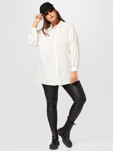 Vero Moda Curve Blouse 'BINA' in White