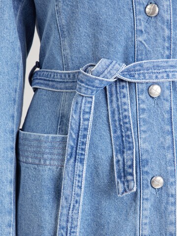 REMAIN Tussenjas in Blauw
