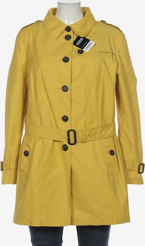Fuchs Schmitt Jacket & Coat in XXXL in Yellow: front