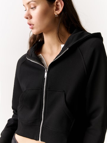 Pull&Bear Zip-Up Hoodie in Black