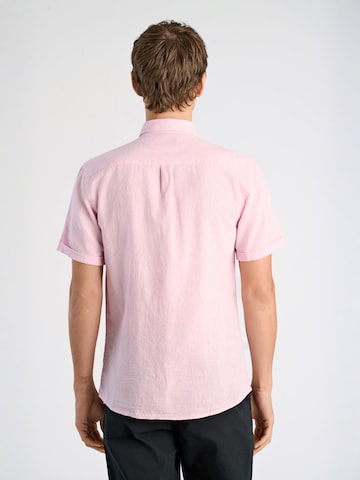 Coupe regular Chemise Lindbergh en rose