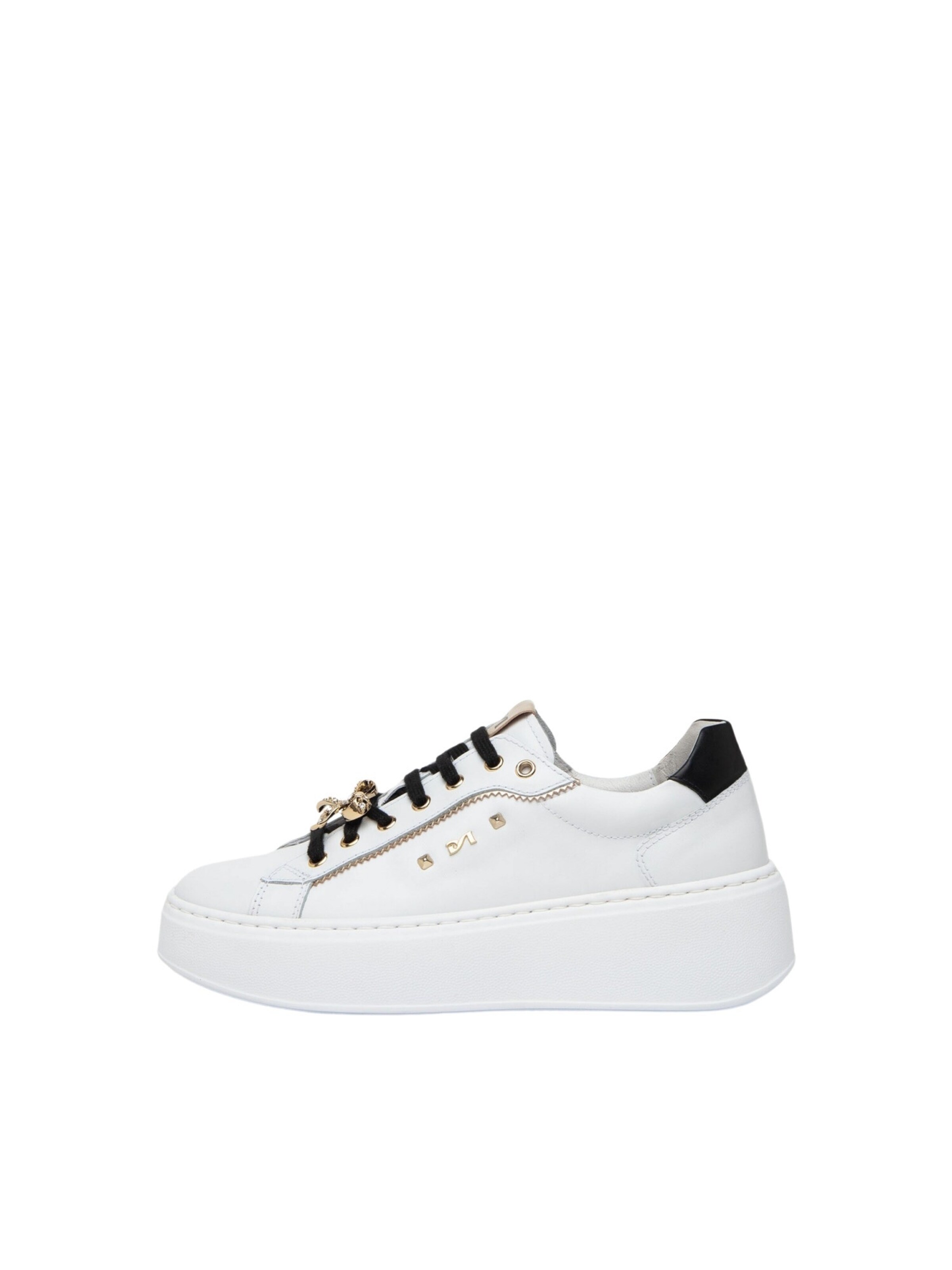 Baskets basses Nero Giardini en blanc : devant