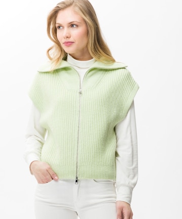 BRAX Knitted Vest in Green: front