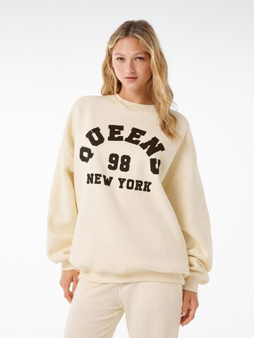 Sweat-shirt Bershka en jaune : devant