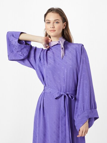 Robe 'Jacqlin' Gestuz en violet