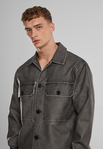 Urban Classics Between-season jacket in Black