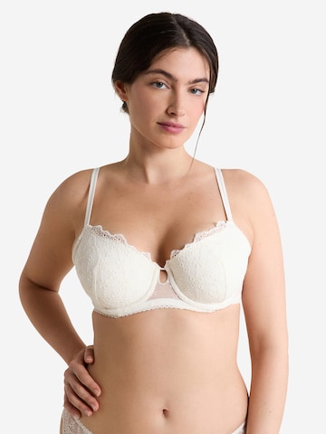 Classico Reggiseno 'JANE' di ETAM in beige
