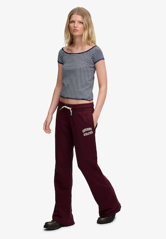 Superdry & Co Flared Broek in Rood
