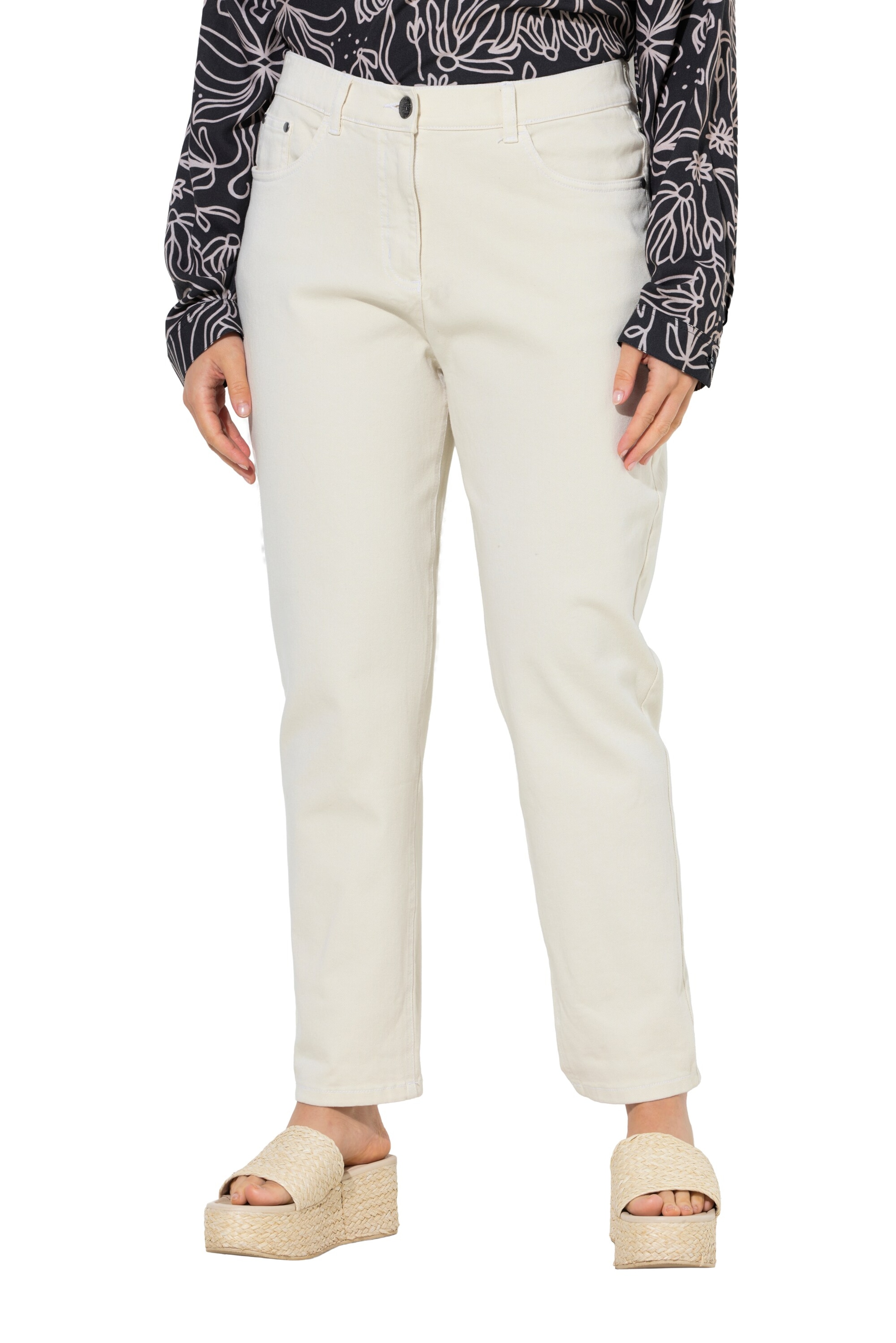 Ulla Popken Loose fit Jeans in White: front