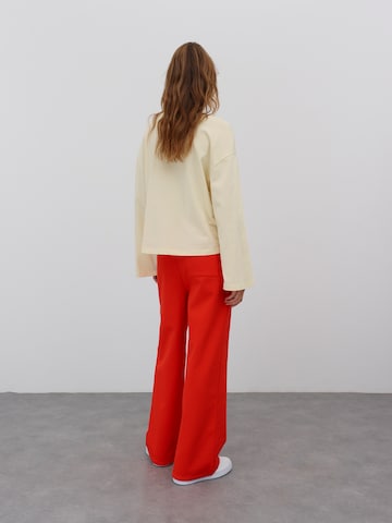 Wide leg Pantaloni 'Sascha' di EDITED in rosso