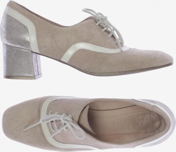 Hispanitas Flats & Loafers in 39 in Beige: front