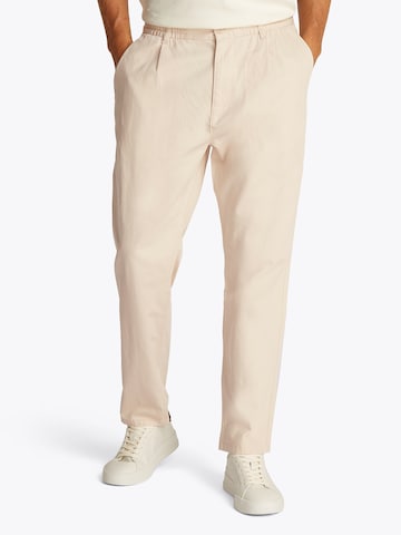 Tommy Jeans Regular Chino trousers 'ISAAC' in Beige: front