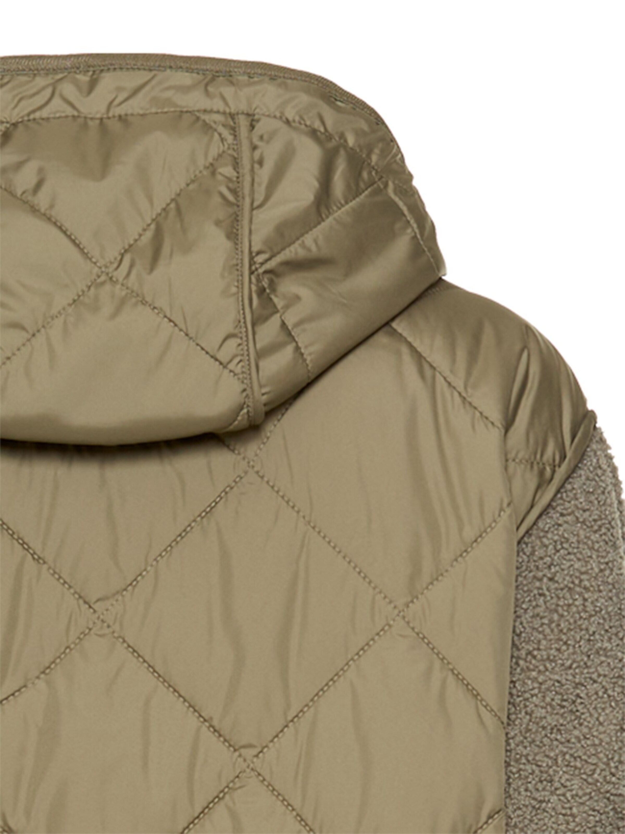 CAMEL ACTIVE Between-Seasons Coat in Green