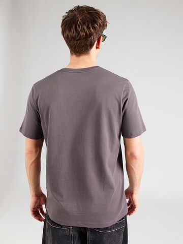 WRANGLER Μπλουζάκι σε γκρι: πίσω