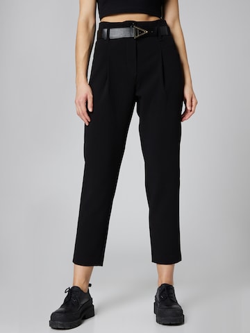Guido Maria Kretschmer Collection Pleated Pants 'Stina' in Black: front