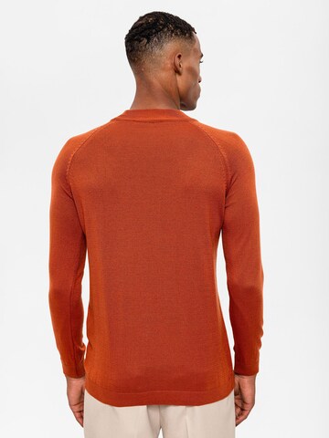 Antioch Pullover in Orange