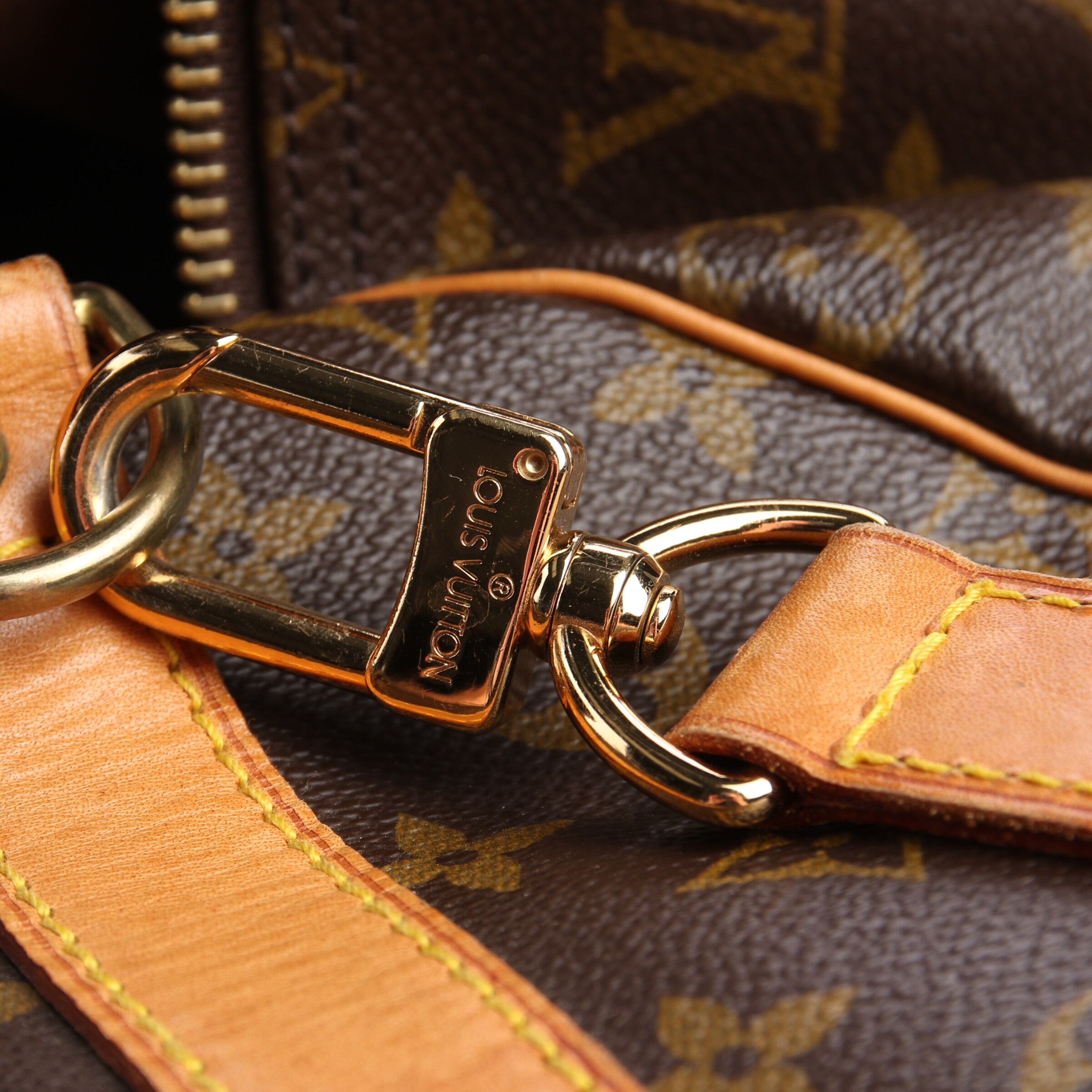 Louis Vuitton Bag in One size in Brown