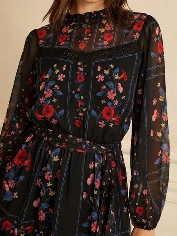 love & roses Платье в Черный