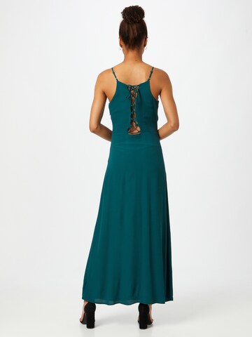 Robe 'Teresa' ABOUT YOU en vert