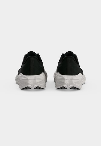 ASICS - Sapatilha de corrida 'DYNABLAST 6' em preto