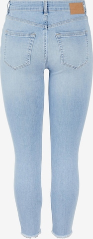 PIECES Skinny Jeans 'Delly' in Blau