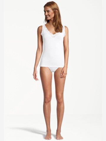 Nina von C. Undershirt 'Romance' in White